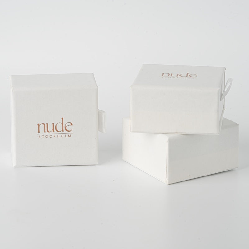 Smyckesaskar från Nude Stockholm – elegant förpackning till varje handgjort smycke