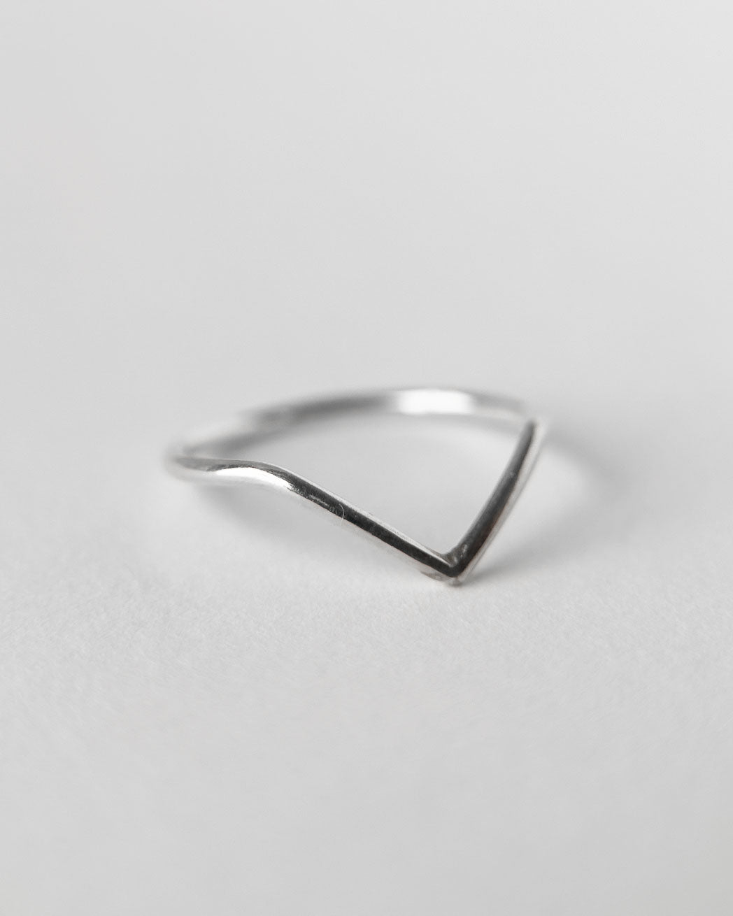 V formad - Silverring - 925 sterlingsilver - Dam - Nude Stockholm